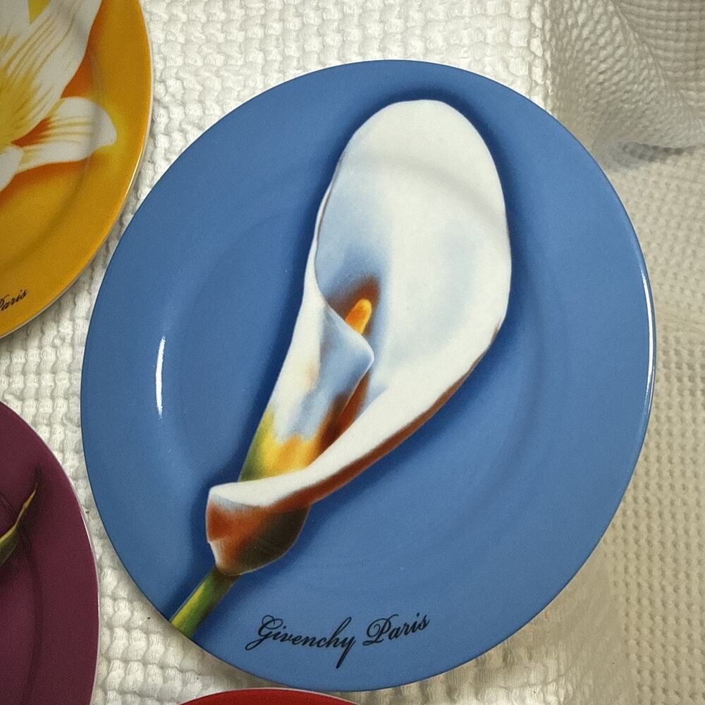 Givenchy Paris Parfums Les Fleurs Set of 4 Dessert Salad Plates 8” Colorful - Picture 3 of 9